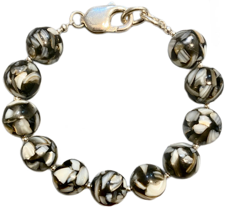 Marble Swirl Pearl Necklace