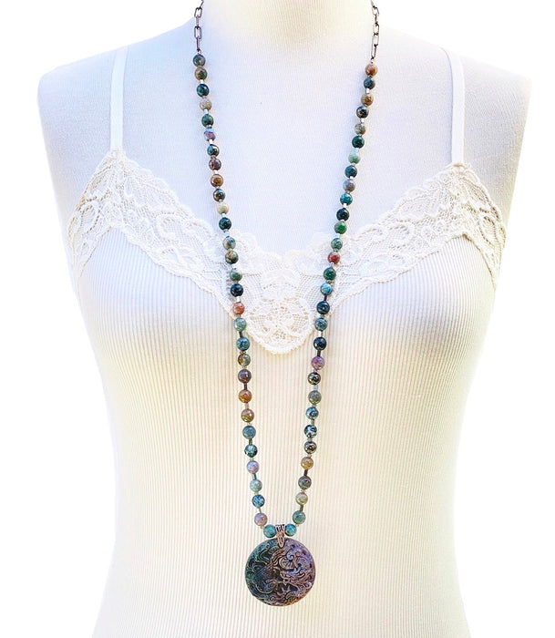 Agate Pendant Necklace