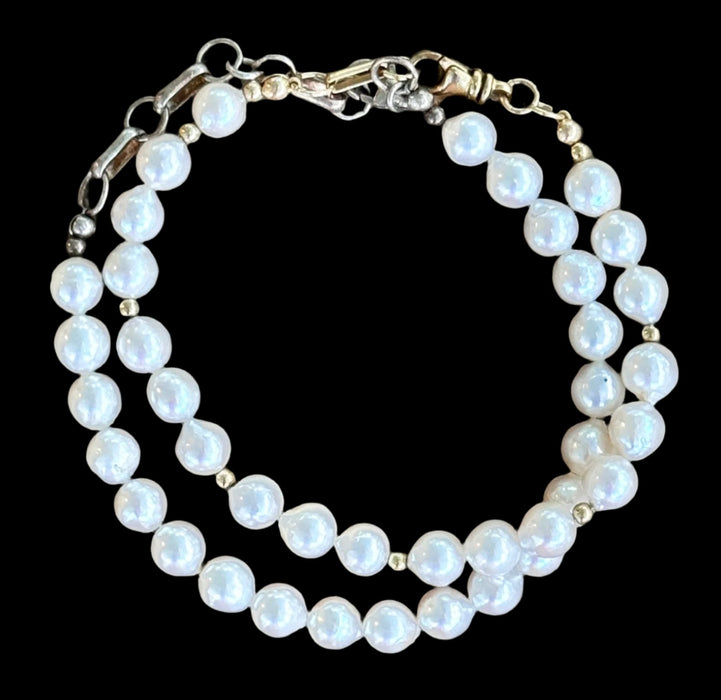 Essential Pearl Bracelets