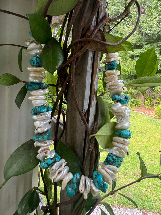 Santorini Pearl Collar Necklace