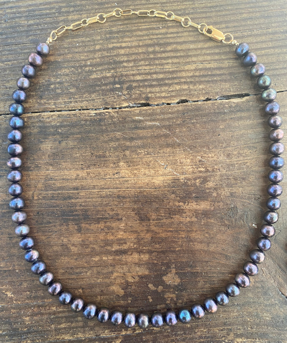 Purplescent Choker Necklace