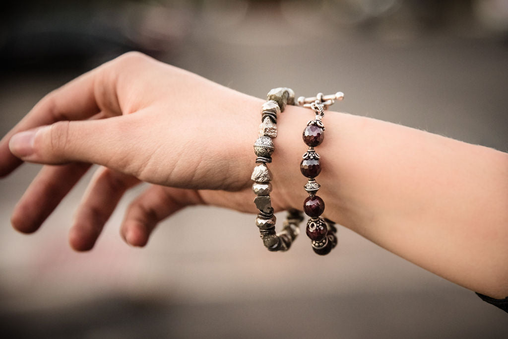 Garnet With Silver Beads Bracelet